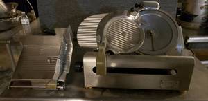 lot 52 image: Globe Model 3600 Meat Slicer