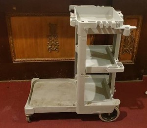 lot 158 image: Rolling Cleaning Cart