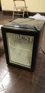 lot 230 image: Robust Energy Drinks Display Cooler, Model SC21