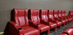 lot 252 image: Lot of 8 Luxury Media Lounge Chairs CHAIRS DO NOT HAVE POWER