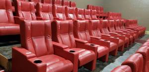 lot 254 image: Lot of 8 Luxury Media Lounge Chairs CHAIRS DO NOT HAVE POWER