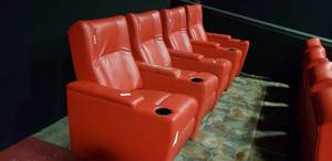 lot 271 image: Lot of 4 Electric Power Reclining w Power Footrest Media Lounge Chairs