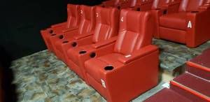 lot 291 image: Lot of 4 Electric Power Reclining w Power Footrest Media Lounge Chairs
