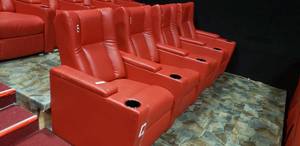 lot 303 image: Lot of 4 Electric Power Reclining w Power Footrest Media Lounge Chairs
