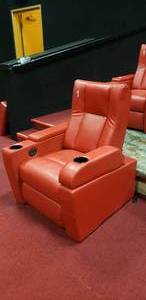 lot 307 image: Lot of 1 Electric Power Reclining w Power Footrest Media Lounge Chairs