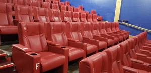 lot 324 image: Lot of 9 Luxury Media Lounge Chairs CHAIRS DO NOT HAVE POWER