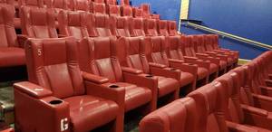 lot 325 image: Lot of 9 Luxury Media Lounge Chairs CHAIRS DO NOT HAVE POWER