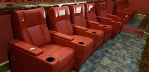 lot 330 image: Lot of 5 Electric Power Reclining w Power Footrest Media Lounge Chairs