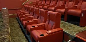lot 349 image: Lot of 7 Luxury Media Lounge Chairs CHAIRS DO NOT HAVE POWER