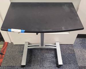 lot 25 image: ADJUSTIBLE LAPTOP TABLE STAND. APPROX. 16 W x 23.5 L.