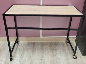 lot 55 image: ROLLING STATION  COMPUTER DESK AS SHOWN. APPROX. 39.45 W x 18 L x 29 H.