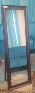 lot 65 image: FREE STANDING MIRROR IN COLOR AND DESIGN AS SHOWN. APPROX. 20 W x 60 L.