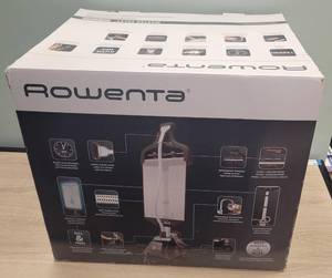 lot 121 image: NEW IN BOX ROWENTA STEAM IRON MODEL CS-10248 AS SHOWN.