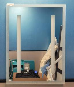 lot 165 image: WALL MOUNTED LIGHTED MIRROR IN STYLE SHOWN. APPROX. 24 W x 32 H.
