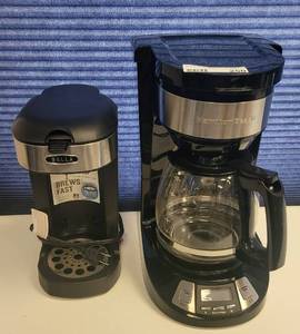 lot 250 image: BELLA COFFEE MAKER. MODEL TSK-1941A AND HAMILTON BEACH COFFEE MAKER