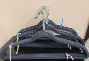 lot 415 image: LOT OF VELVET HANGERS IN COLOR AS SHOWN.