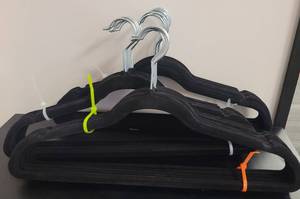 lot 432 image: LOT OF VELVET HANGERS IN COLOR AS SHOWN.