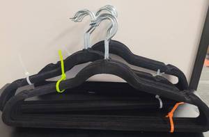 lot 433 image: LOT OF VELVET HANGERS IN COLOR AS SHOWN.