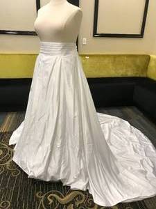 lot 445 image: WEDDING DRESS SKIRTS IN DESIGN AND COLOR AS SHOWN. BOTH SIZE 30. (SOLD 2 X THE MONEY)