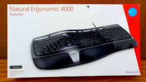 lot 9 image: Microsoft Natural 4000 Ergonomic Keyboard - NEW IN BOX $$