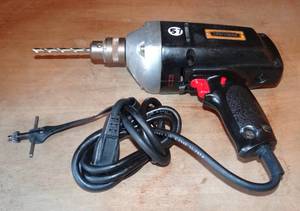 lot 57 image: WORKING VINTAGE SEARS ROEBUCK & CO ELECTRIC DRILL