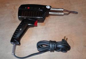 lot 59 image: WORKING VINTAGE MONTGOMER WARD SOLDERING GUN MODEL 84 TWL 6093A