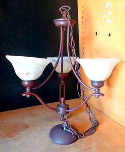lot 65 image: NEW  VINTAGE - BEAUTIFUL COPPER 3 LIGHT CHANDELIER WITH GORGEOUS GLASS SCONCES 