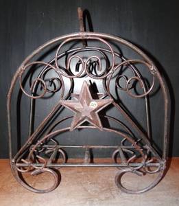lot 223 image: Very Cool Vintage Rod Iron Texas Star Magazine or Firewood Rack