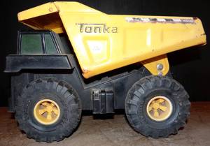 lot 226 image: VINTAGE Tonka Metal Super Loader Dump Truck $$