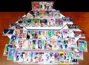 lot 249 image: LARGE BASEBALL CARD LOT AS SHOWN