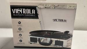 lot 14 image: Victrola Bluetooth Turntable