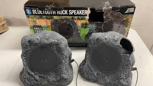 lot 25 image: Bluetooth Rock Speakers