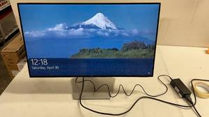 lot 28 image: Dell 27 S2719H Computer Monitor (works)