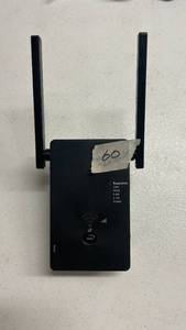 lot 59 image: AC1200 WiFi Repeater Wireless Extender