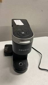 lot 93 image: Keurig K-Cup Coffee Machine