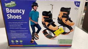 lot 127 image: Jump2it Bouncy Shoes Yellow Small (Size 3-5 for less than 100lbs)