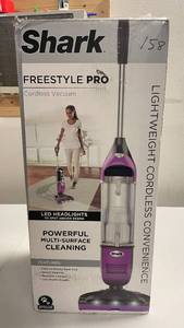 lot 158 image: Shark Freestyle Pro Cordless Vaccuum (Works)