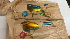 lot 204 image: Birds Metal Colorful Dcor Wind & Weather (2pc)