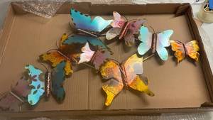lot 206 image: Butterfly Metal Colorful Dcor Wind & Weather