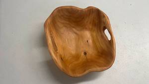 lot 214 image: Apple Shaped Wooden Tray w Cut out handles