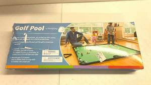 lot 265 image: Golf Pool Family Game HearthSong