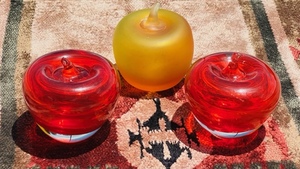 lot 66 image: 3 Vintage Red and Gold Decorative Glass Apples