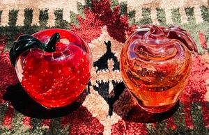 lot 67 image: Handcrafted Lenox Glass Apple Paperweights with Controlled Bubbles