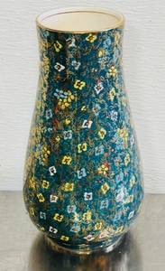 lot 71 image: Vintage Royal Winton Grimwades Vase Made in England