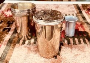 lot 79 image: Vintage Rare German DRGM Travel Bar Set