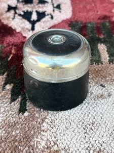 lot 85 image: VintageAntique Inkwell