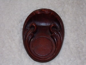 lot 103 image: VINTAGE WOODEN INK WELL or PIPE HOLDER
