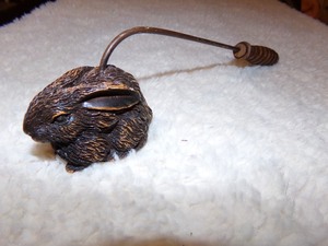lot 151 image: VINTAGE ORNATE RABBIT CANDLE SNUFFER