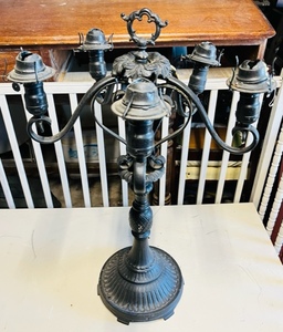 lot 16 image: 30 Vintage Brass Gas Lamp