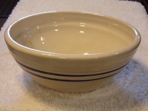lot 168 image: AMERICAN POTTERY HANDMADE IN MARSHALL, TX - 12W x 5 D